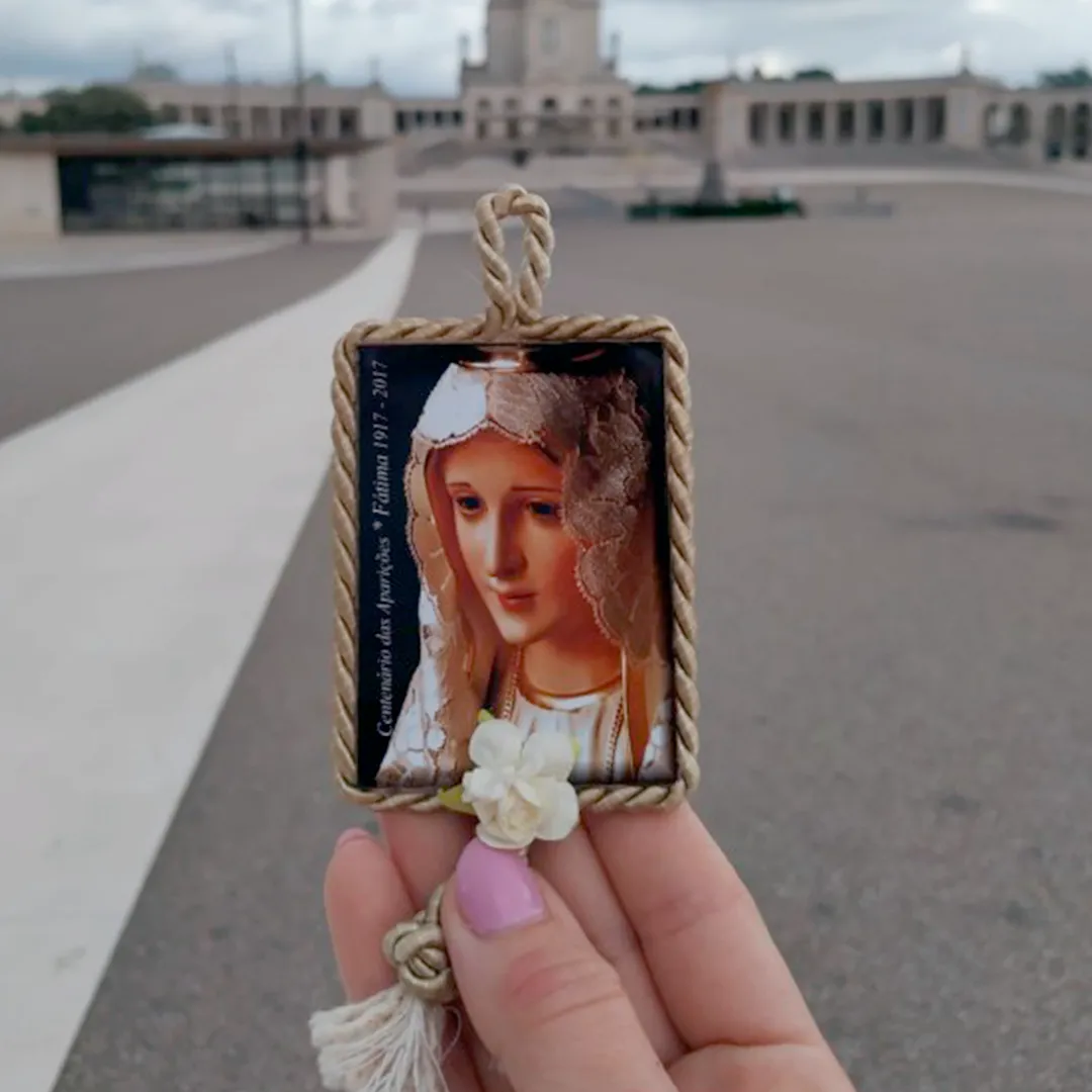 Our Lady of Fatima Frame